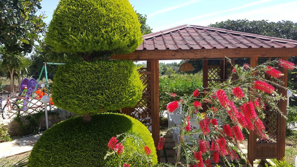 Alla Corte Di Nonna Maria Villa Pozzallo Kültér fotó