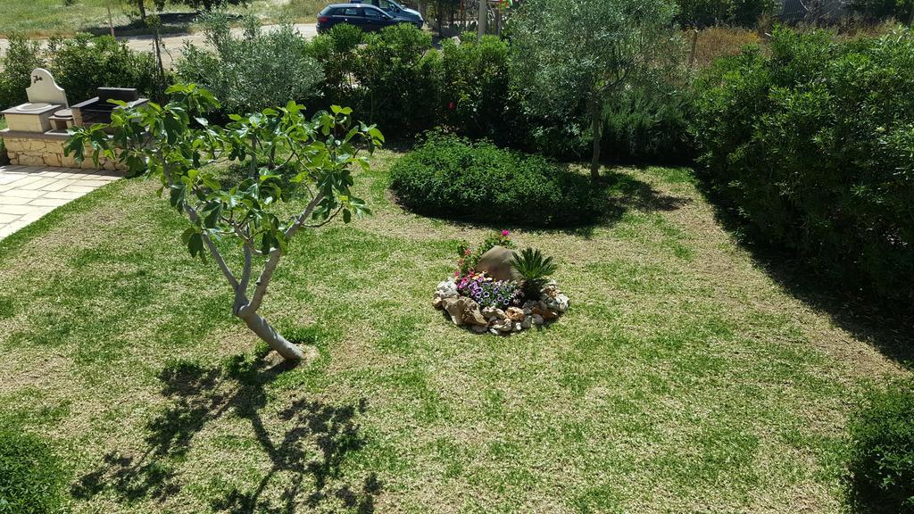 Alla Corte Di Nonna Maria Villa Pozzallo Kültér fotó
